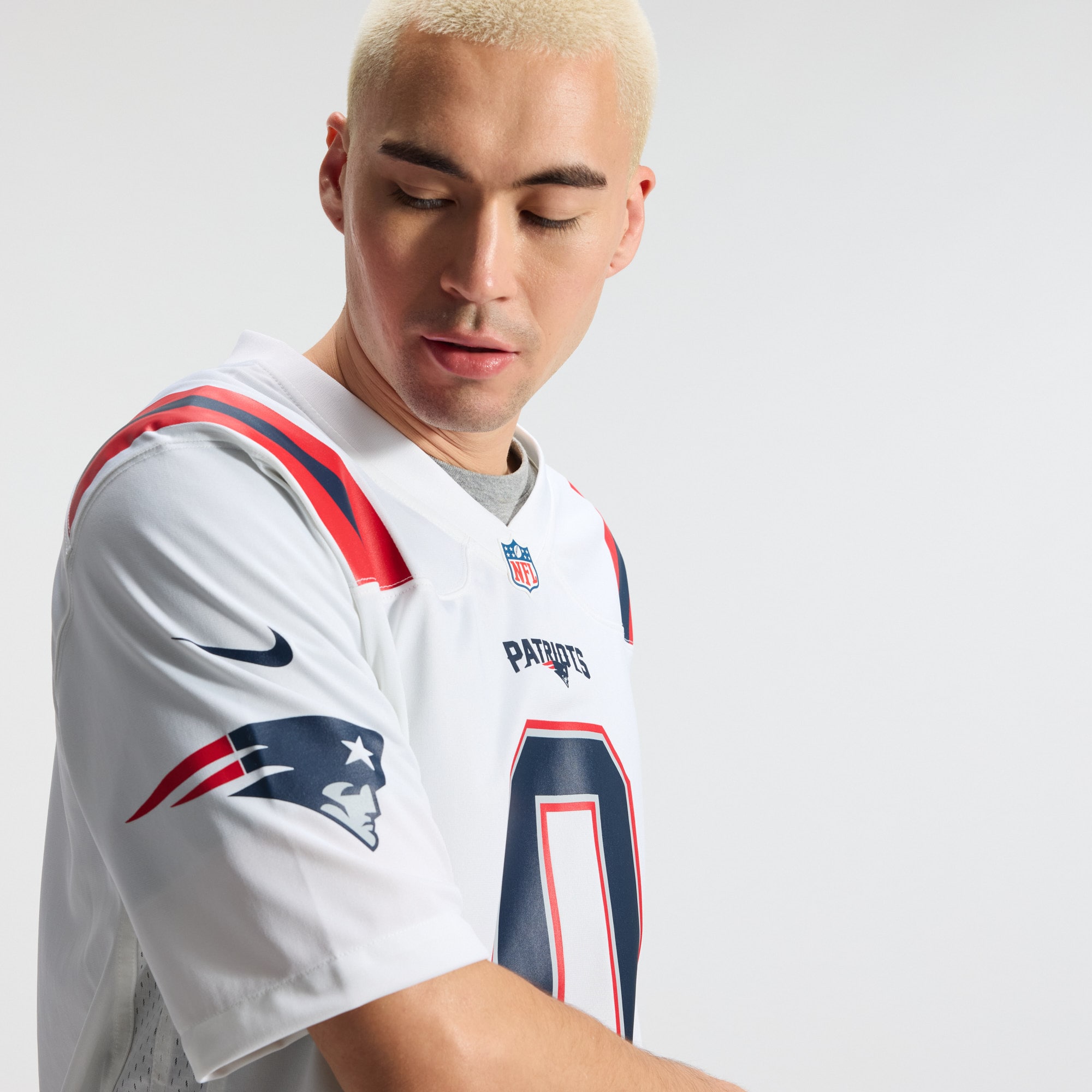 Men's New England Patriots Tom Brady Nike White Retired Game Jersey